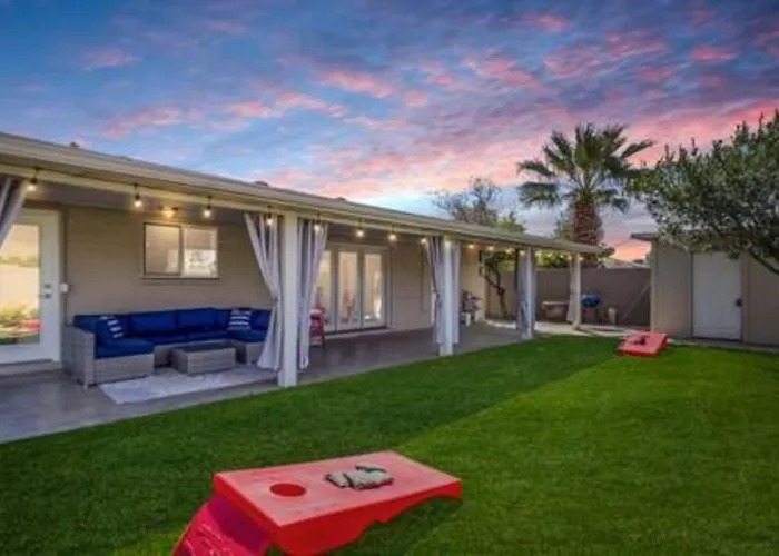 Ferienhaus 1710 N Sunset - Pool 7 Beds Parking Wifi Full Patio Foosball Tempe